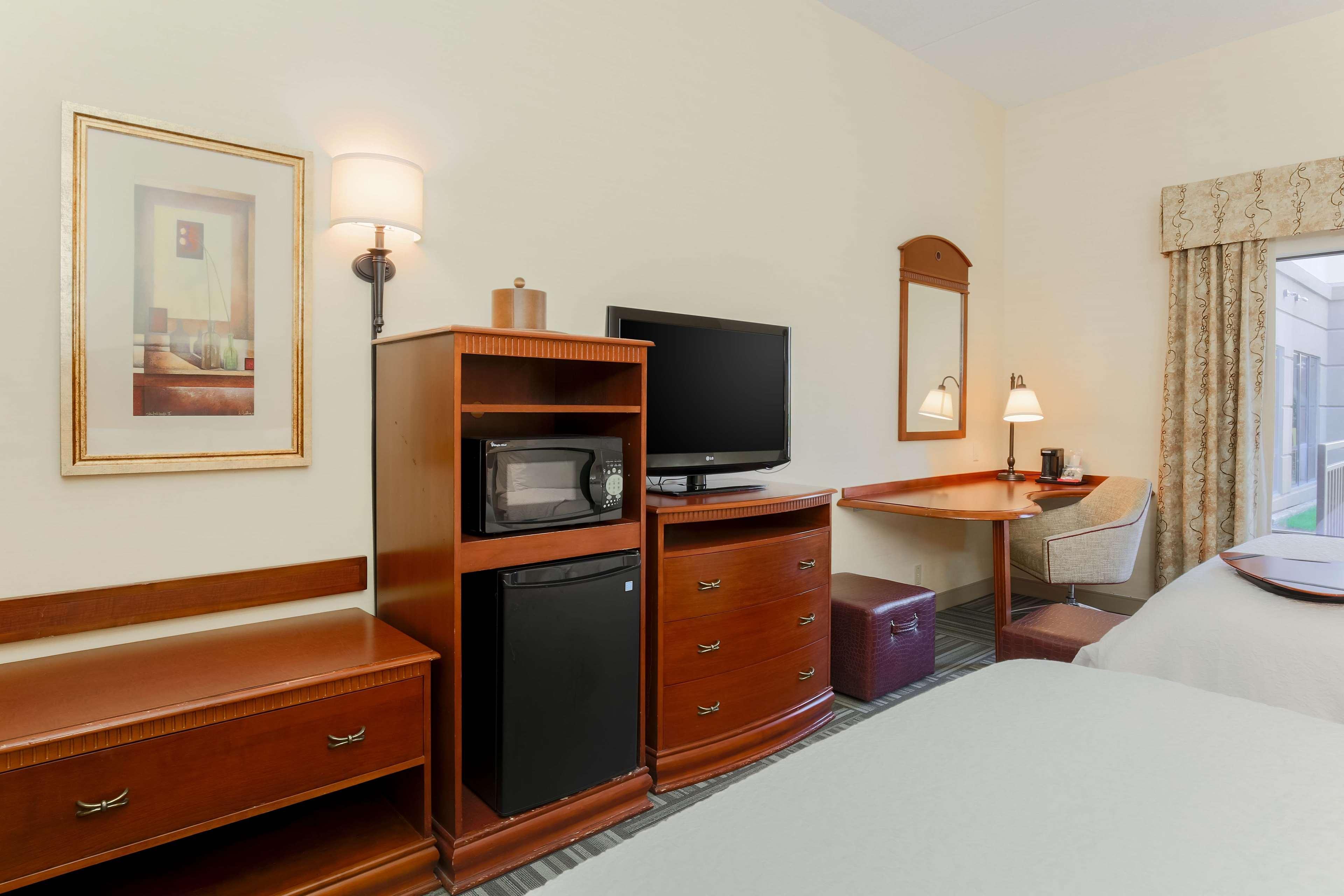 Hampton Inn Nanuet Bagian luar foto