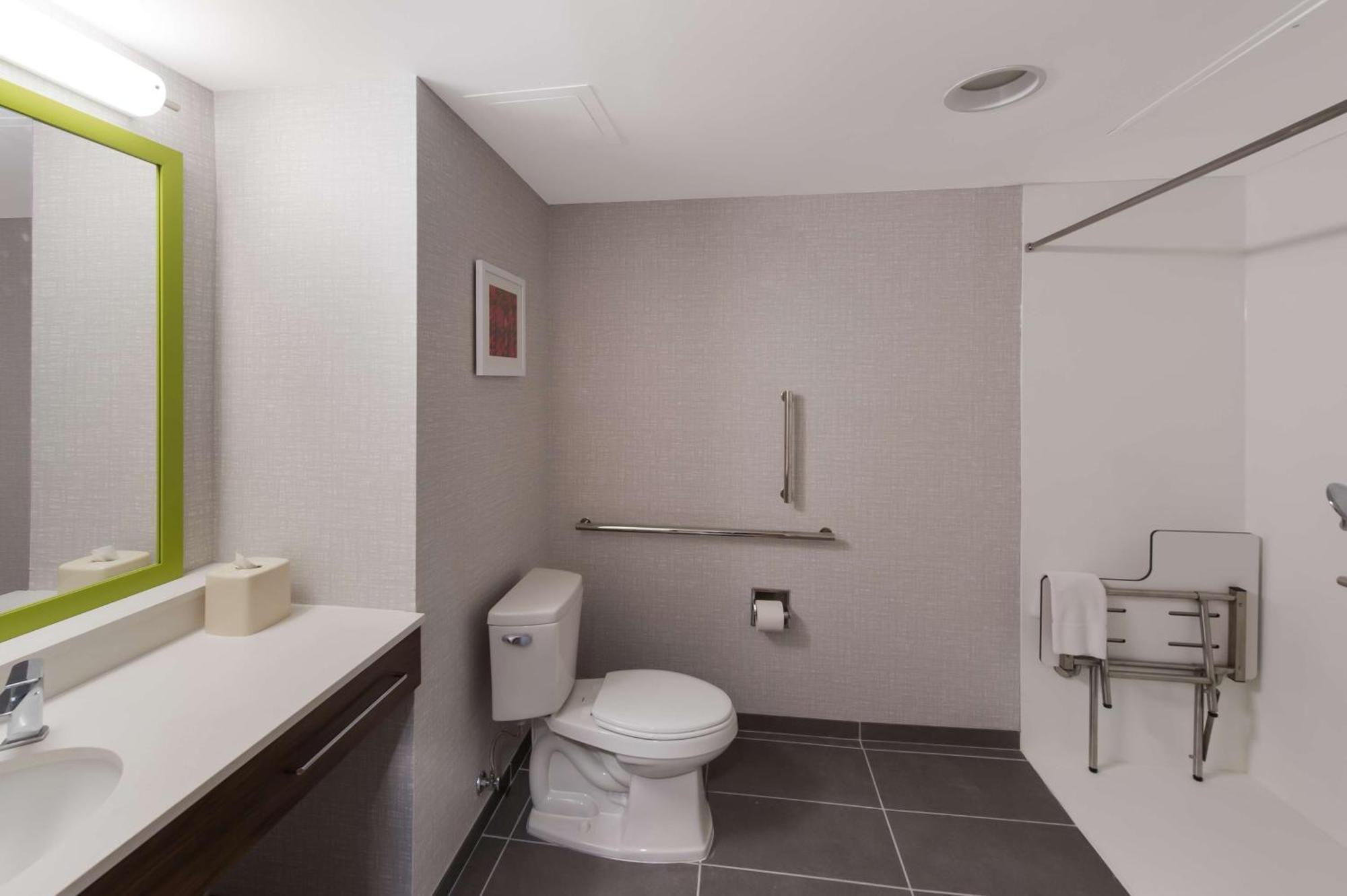 Hampton Inn Nanuet Bagian luar foto