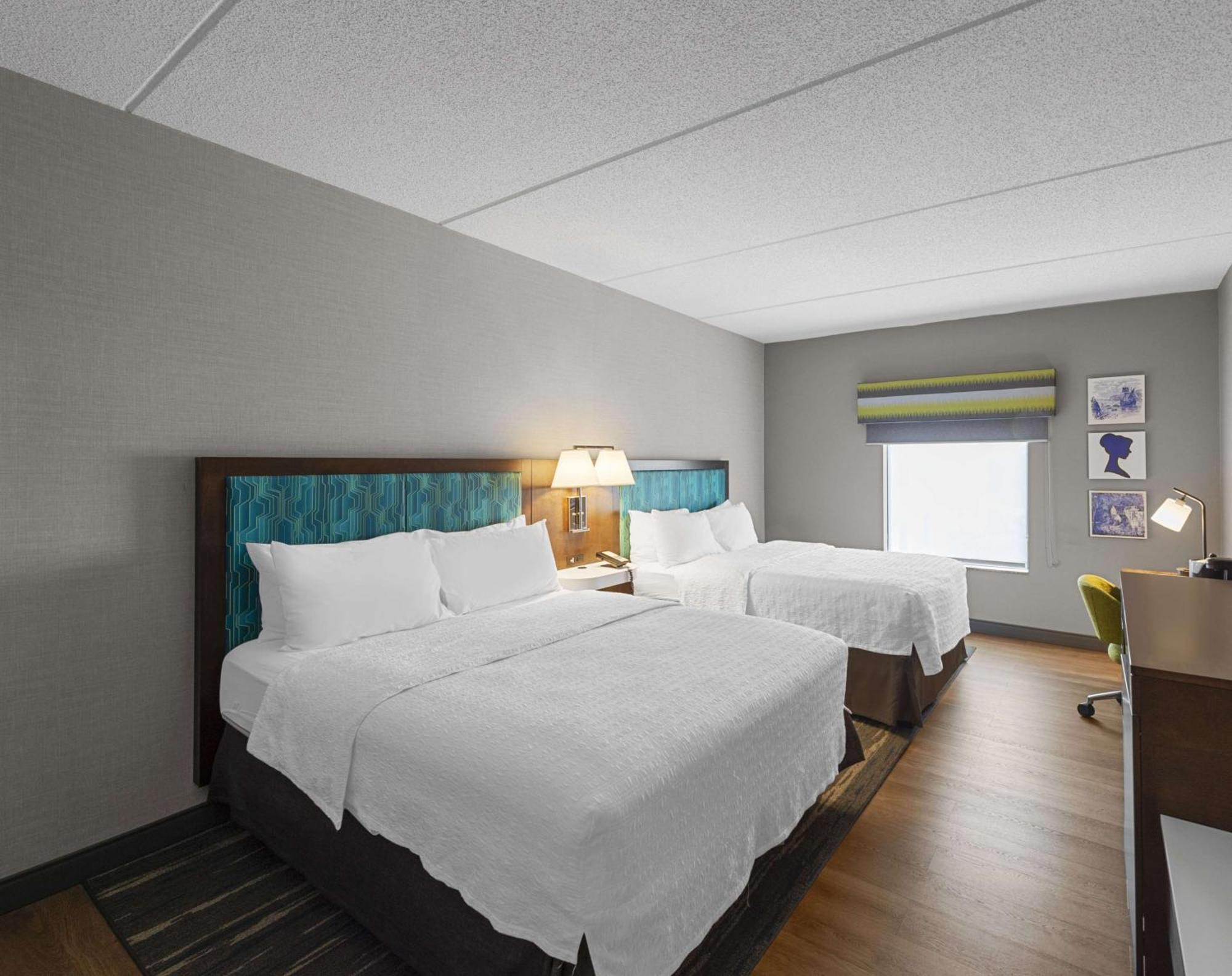Hampton Inn Nanuet Bagian luar foto