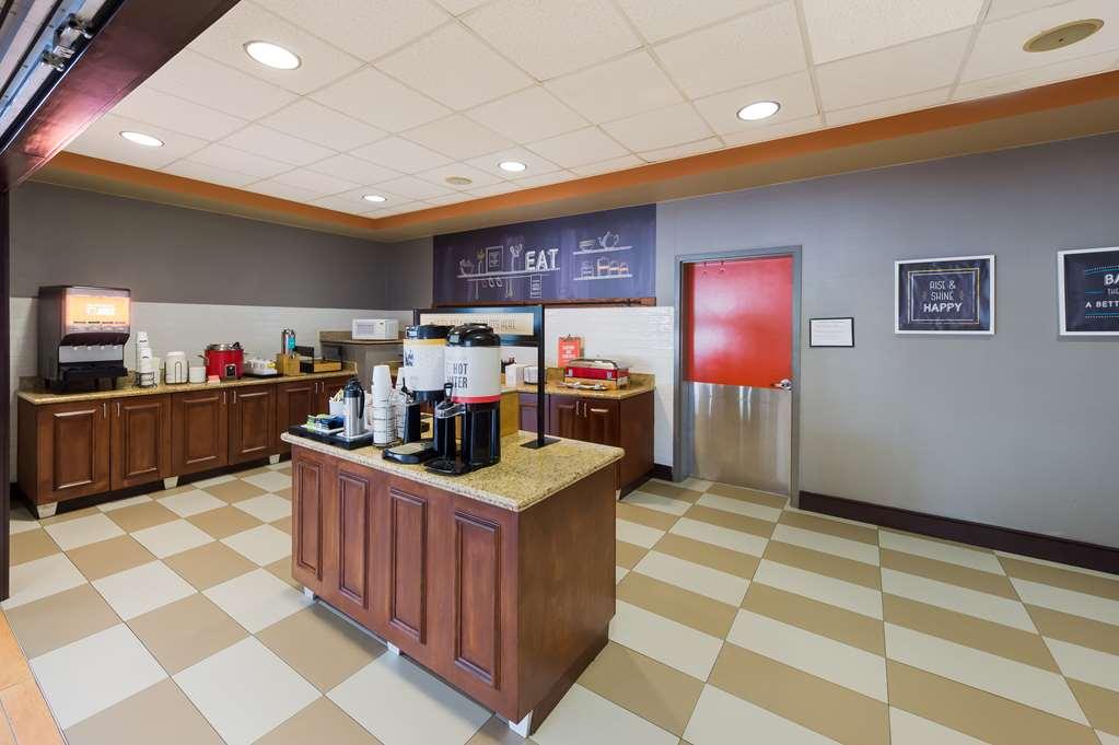 Hampton Inn Nanuet Restoran foto